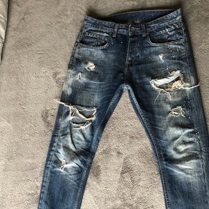 Ripped Jeans